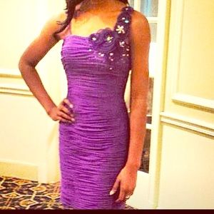 Tony Bowls Purple One Shoulder Cocktail Size 2